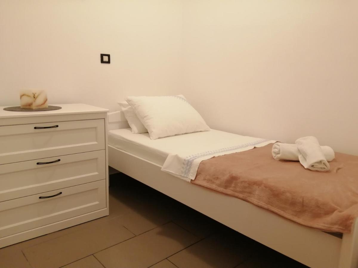 Apartmani Nizic Ядраново Екстериор снимка